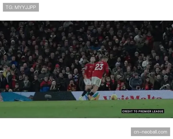 赛前动态：弗赖堡两主力中场伤愈，球队中前场压迫体系有望恢复完整